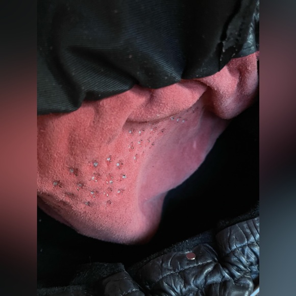 Studded Arohoe Purse - Picture 8 of 10